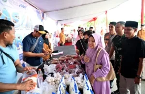 Diserbu Warga, Pasar Murah KMP Tukangkayu Banyuwangi Hadirkan Sembako Harga Terjangkau untuk Redam Lonjakan Harga Ramadan