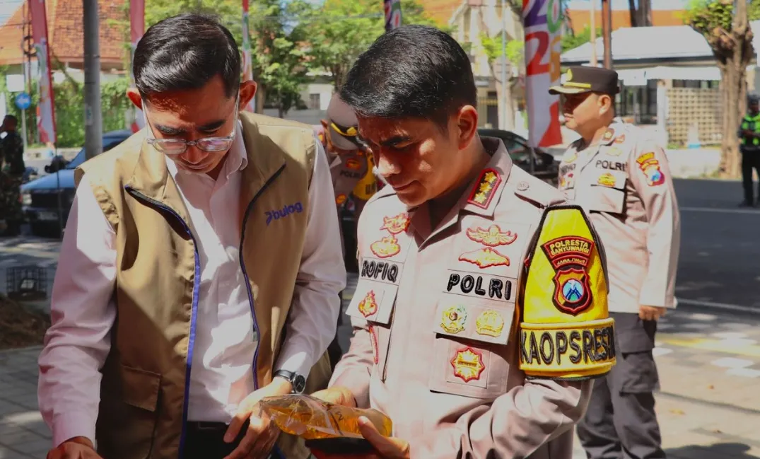 Tekan Inflasi Ramadan, Kapolresta Banyuwangi Turun Langsung ke Gerakan Pangan Murah di RTH Blambangan