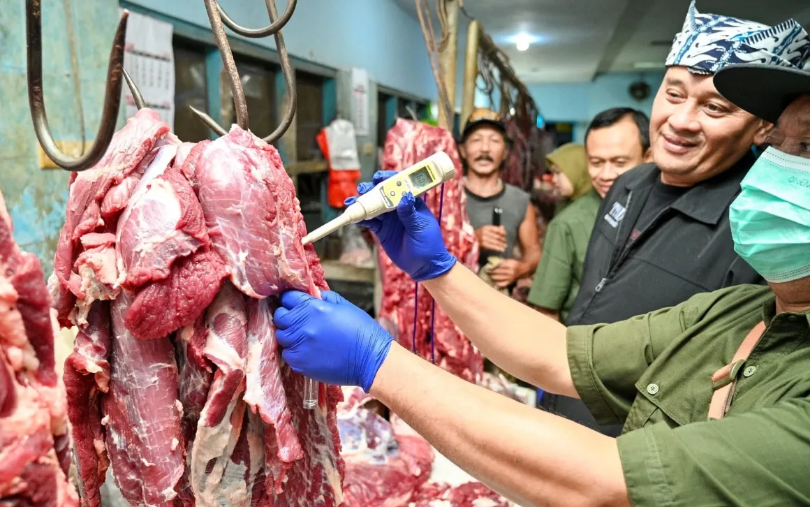 Jelang Idul Fitri: Stok dan Kualitas Daging di Banyuwangi Dipastikan Aman